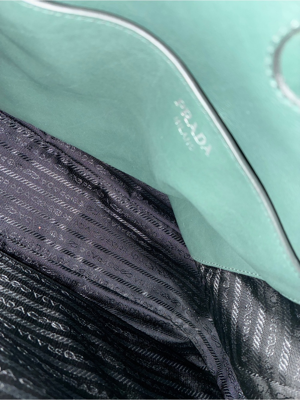 Prada Vitello Corsica Smeraldo Green Leather Hobo Shoulder Bag 1BC013 - Picture 13 of 14